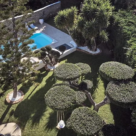 Vilă Bozonos • Classy Escape With Heated Pool *