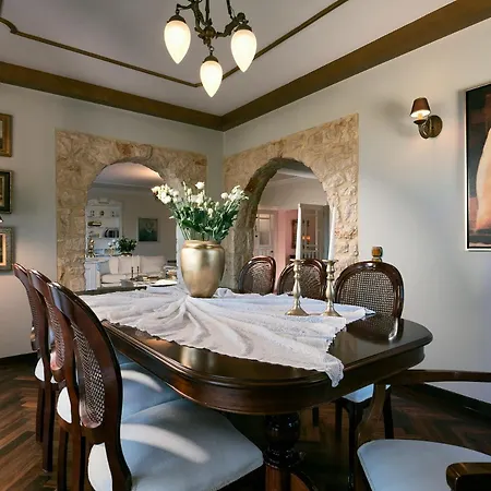 Bozonos • Classy Escape With Heated Pool *